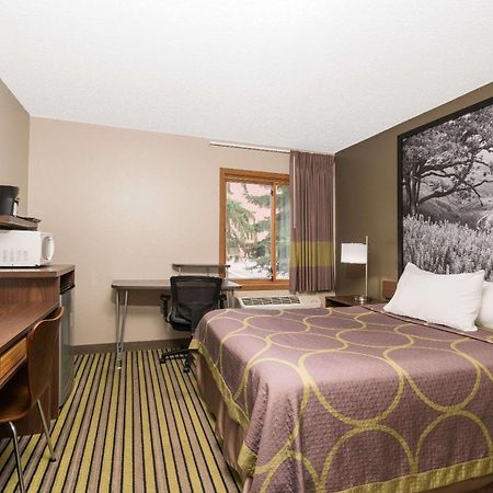 Super 8 By Wyndham St. Cloud Μοτέλ Εξωτερικό φωτογραφία