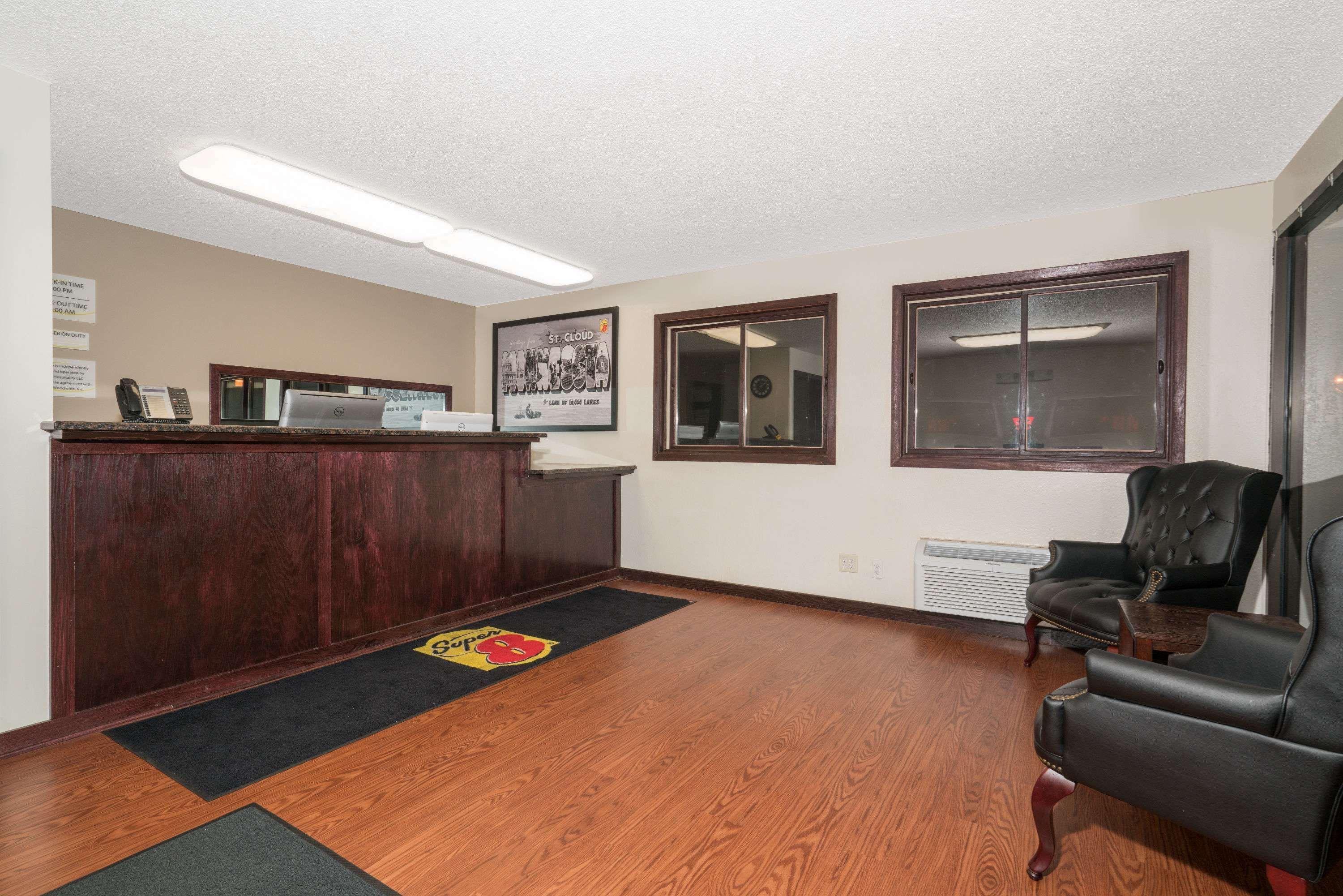 Super 8 By Wyndham St. Cloud Μοτέλ Εξωτερικό φωτογραφία
